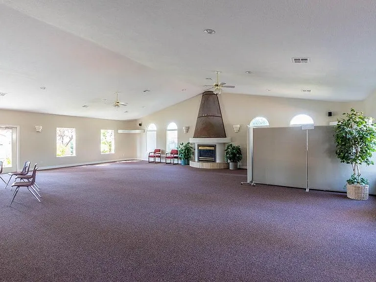 Inside-Clubhouse.webp